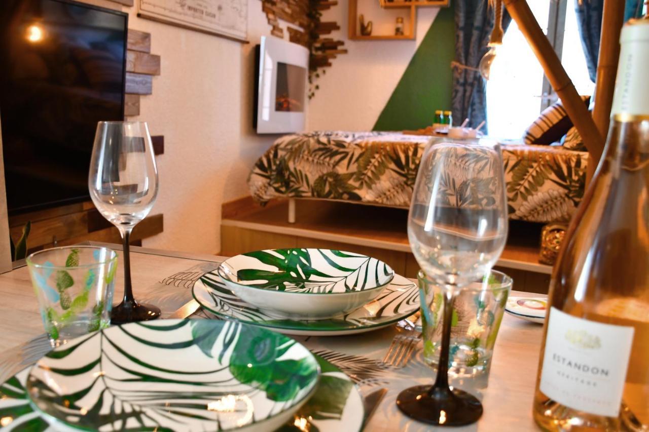 La Cahute H24,Cosy,Port,Plage,Wifi,Netflix ラ・セーヌ・シュル・メール エクステリア 写真